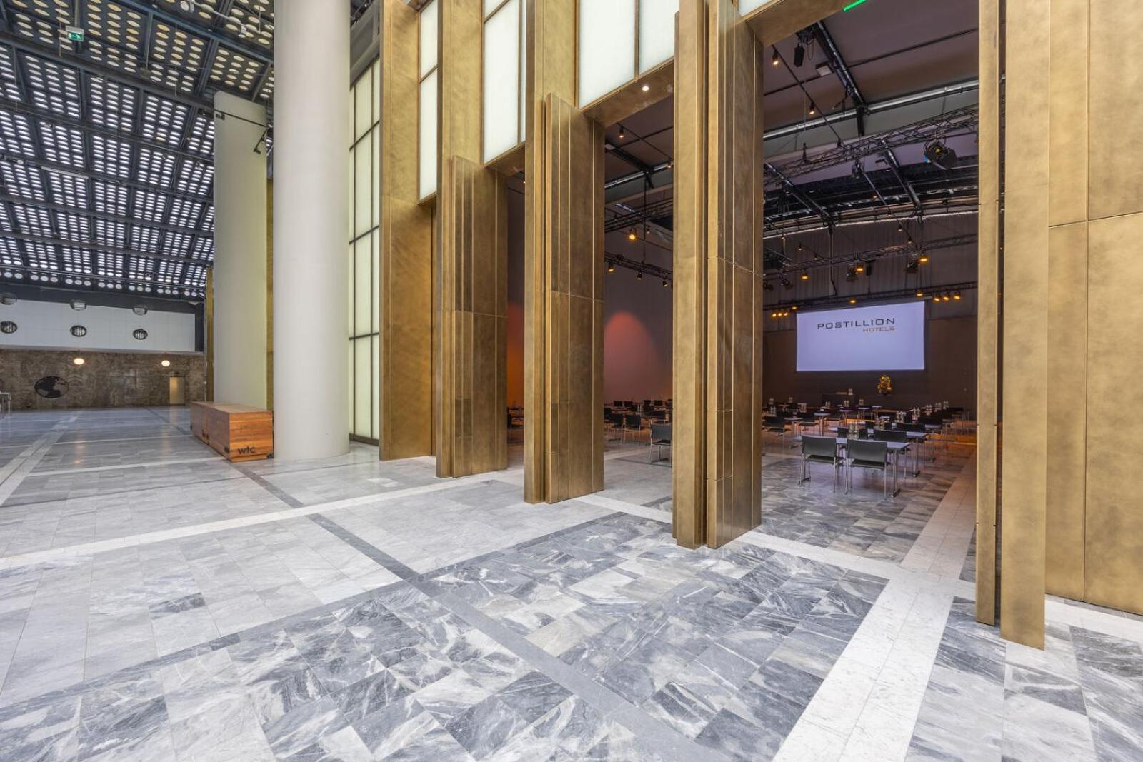 Postillion Hotel Wtc Ρότερνταμ Εξωτερικό φωτογραφία